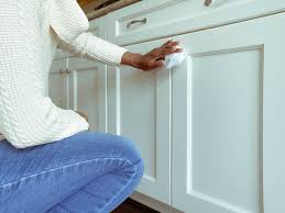 cleaning kitchen cabinets