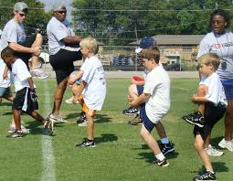 Последние твиты от philip river's 10th kid (@thesharkpenguin). Local Kids Get Workout At Philip Rivers Camp Sports Enewscourier Com