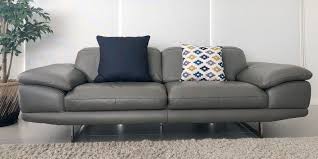cushions should you put on a sofa
