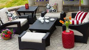 Renew Patio Furniture With Spray Paint