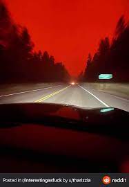 Blood red sky : r/oddlyterrifying