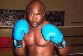 « Blanchir la peau c'est mon talent » : un boxeur ghanéen tacle ses critiques