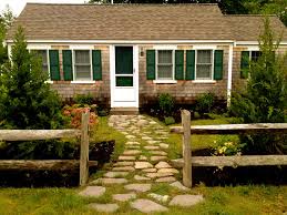 Cottage Style Cape Cod Planting And