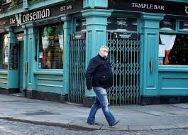 ireland closes all pubs on eve of st