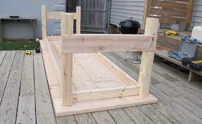 Build A Diy Farmhouse Wedding Table