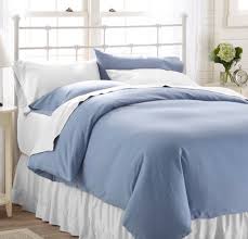 10 Best Bed Sheets To Stay Warm For