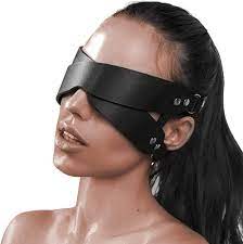 Amazon.com: PU Leahter Rivet Eye Mask Blindfold Cross Buckle Strap Harness  Eyeshade Blinder Fetish BDSM Bondage Retraints (Black) : Health & Household