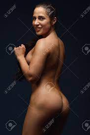 Frauen sportlich nackt