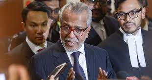 Lawyer tan sri muhammad shafee abdullah, who represented former malaysia prime minister najib razak, told the court that the police were careless while handling the handbags despite knowing the value and had these marked directly with magic ink. Muhammad Shafee To File Application To Set Aside Contempt Charge The Leaders Online