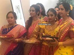 Telugu Actress Laya Family Photos