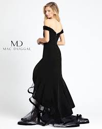 Creating collections since 1985 that blend edgy modernism & classic sophistication. Mac Duggal 66586m Pure Couture Prom