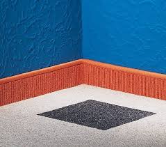 Für die anfertigung von 16 laufmetern sockelleiste mit 6 cm höhe wird 1 qm teppichboden benötigt. Tretford Sockelleisten 500x6 Cm Selbstklebend Tretford Gekettelt Laufer Tretford Teppiche Vestido Design