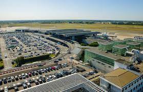 Les navettes à l'aéroport de Bordeaux - Ector