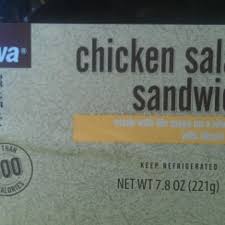 calories in wawa en salad sandwich