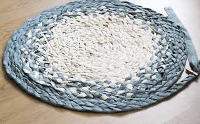 ungoing diy braided rug project