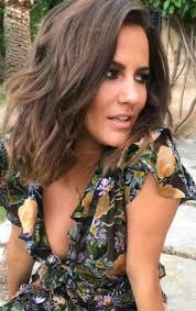 She briefly dated harry styles in 2011. Caroline Flack S Hair Love Island Presenter Becomes The Talk Of Itv2 As She Riles Up Viewers With Her Fabulous Locks Ok Magazine