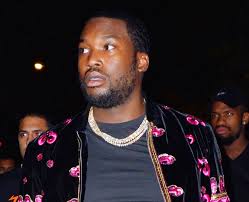 Upload, livestream, and create your own videos, all in hd. Meek Mill Wants Women To Stop Wearing Wigs In 2019 Mto News