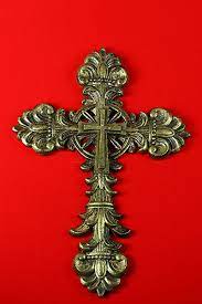 D0171 03 Antique Style Wall Cross