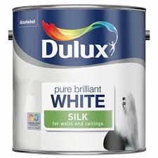 Dulux White Matt Emulsion Paint