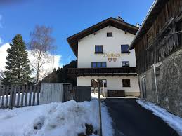 Dear guests, dear friends and acquaintances of the house of village views! Pension Dorfblick Gasthof Pension Tirol