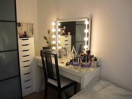Have a wonderful professional makeup experience! Bedroom Makeup Vanity With Lights Placement Decorative Bedroom Layjao