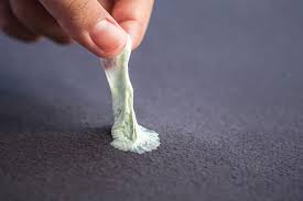 how to remove gum from car floor mats