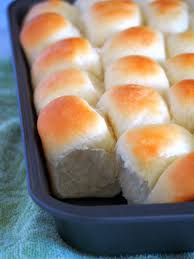 hawaiian rolls woman scribbles