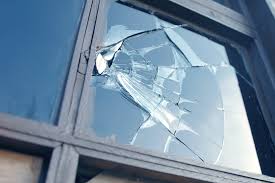 Common Reasons Windows Break Murray Glass