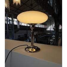 Vintage Art Deco Table Lamp With Oval