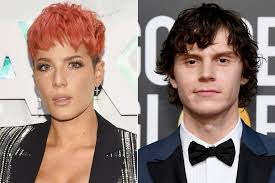 Halsey and evan peters are dating, as the singer confirmed once ellen degeneres gave her a good scare. Halsey Evan Peters Split Singer Deletes Photos Of The Couple People Com