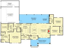 Split Bedroom Modern Farmhouse Plan