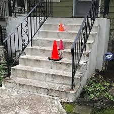 concrete steps slip resistant