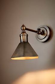 Antique Brass Wall Light With Metal