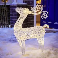 Wilko Large Christmas Light Up Reindeer