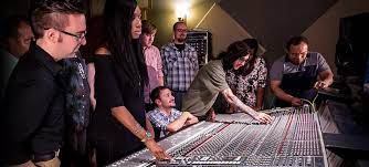 Audio Engineering Schools in Florida - Mixing A Band