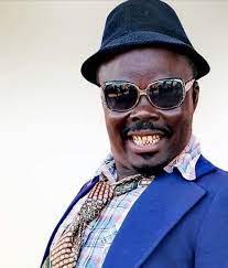 Canal+ Burkina - [FIERTÉ NATIONALE 🇧🇫] Mahamadou Tiendrébeogo, alias  Souké est un comédien révélé grâce à la série télévisée les Bobodioufs.  Avec son compère Sidiki, ils ont égaillé les téléspectateurs africains.  Avant