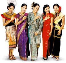 These are some of the traditional arts, crafts and trades which are well known in malaysia. Malaysia Traditional Outfits Malaysian Clothes Malaysian Dress