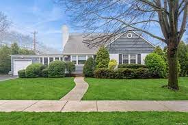 Garden City Ny Real Estate Homes For