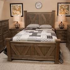 Our stunning lodge inspired designs are available in the finest hickory, barnwood, and cedar logs with beautiful twig and copper detailing on select styles. Solid Pine Rustic Bedroom Set Fireside Furniture