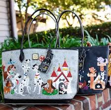 Dooney and bourke disney cats purse. Reigning Cats And Dogs By Disney Dooney And Bourke Disney Dooney And Bourke Guide