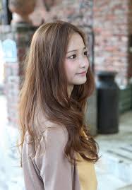 Dyeing my natural curly hair ~ black to light brown. Love The Color And The Soft Wave Korean Hair Color Korean Hair Color Brown Hair Styles