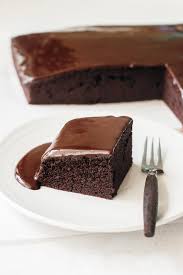 easy homemade chocolate cake pretty