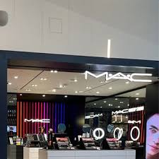 mac cosmetics 1 world way los