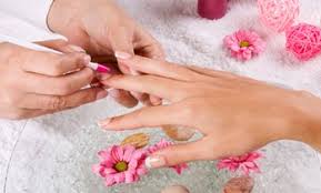 centreville nail salons deals in and