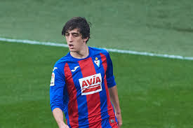 Bryan gil salvatierra (born 11 february 2001) is a spanish professional footballer who plays for who plays for eibar, on loan from sevilla fc, as a left winger. Barcelona President Laporta In Love With Sevilla Winger Bryan Gil Barca Blaugranes