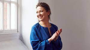 Nicola walker was an actress who had a successful hollywood career. A Life In The Day The Unforgotten Actress Nicola Walker The Sunday Times Magazine The Sunday Times
