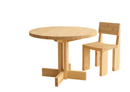 vaarnii 001 dining table round pine