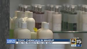 toxic chemicals in makeup you