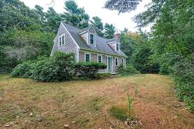 217 hedges pond road plymouth ma