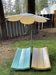 Fiberglass 60s Flower Umbrella Lounger